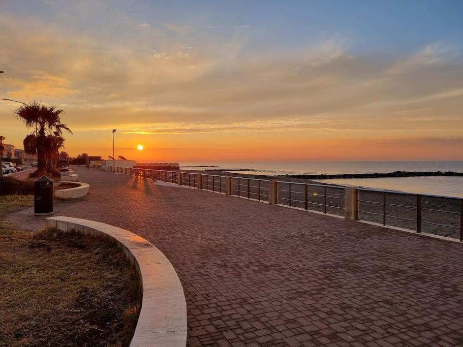 Sea Of Rome - Holiday Home Lido di Ostia Exterior foto